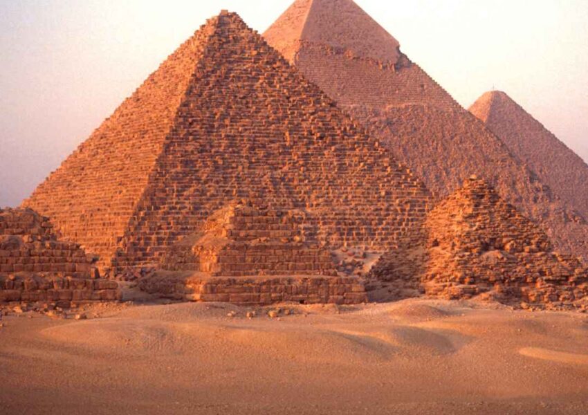 cairo day tour, pyramids day tour from cairo, best cairo day tours, cairo day tour cost, egyptian museum cairo day tour, cairo historical day tour, cairo islamic and coptic day tour, best time for cairo day tour, cairo day tour with lunch